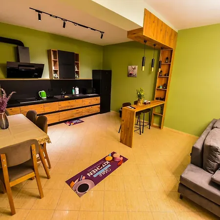 Cityscape 2br Kavaja St, 11 Fl, Dajti View * Tirana