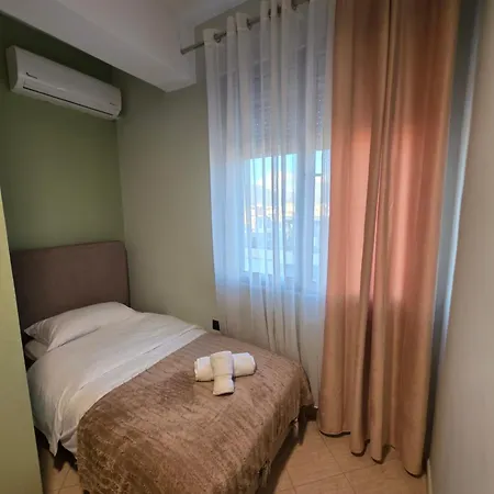 Cityscape 2br Kavaja St, 11 Fl, Dajti View Διαμέρισμα *