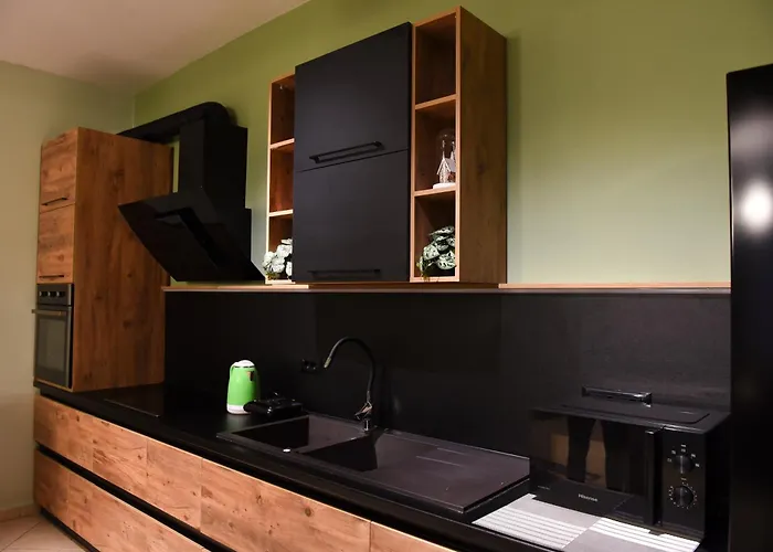 Cityscape 2br Kavaja St, 11 Fl, Dajti View Apartment *